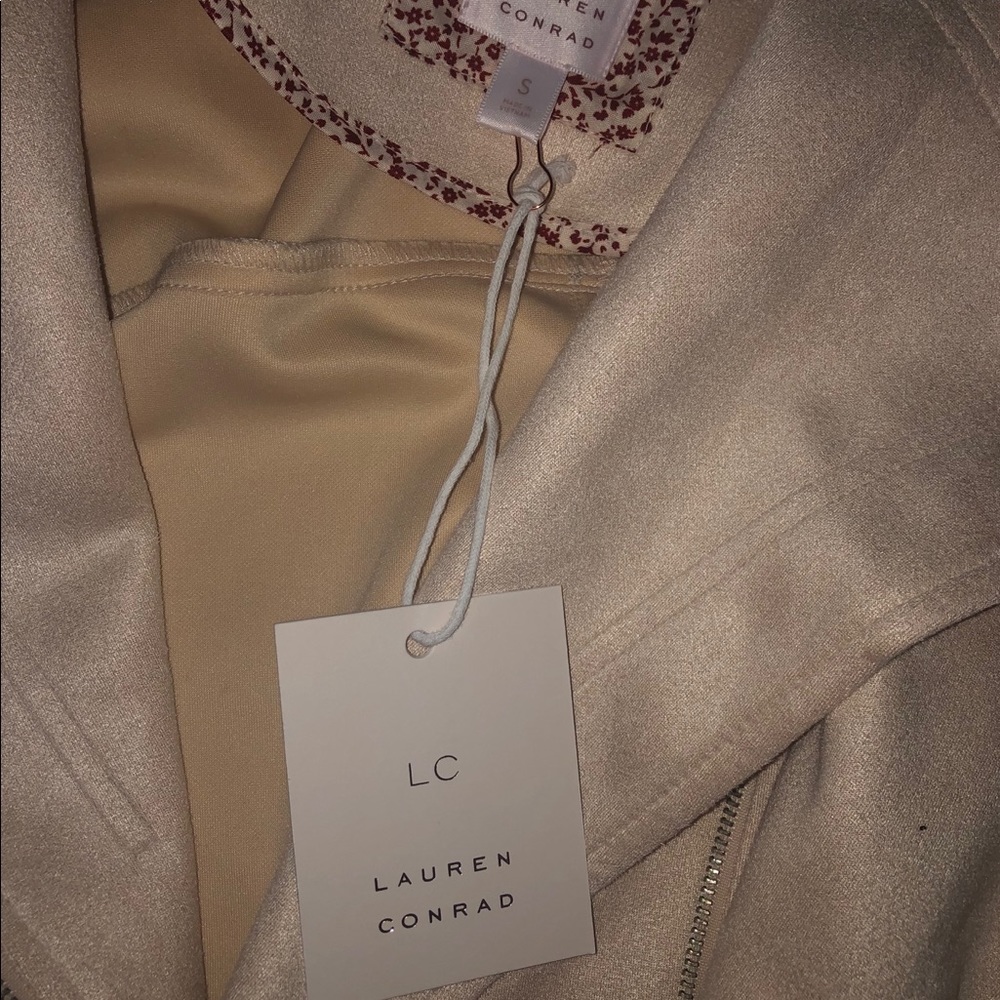 Cream Jacket - Picture 2 of 3